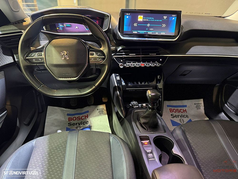 Peugeot 2008 1.2 PureTech Allure Pack - 20