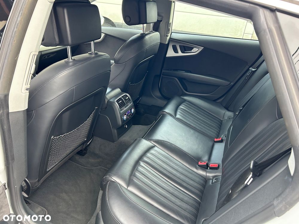Audi A7 Sportback 2.0 TFSI S tronic - 7