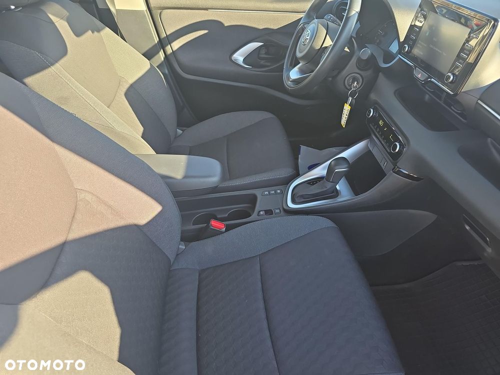 Toyota Yaris Hybrid 1.5 Comfort - 10