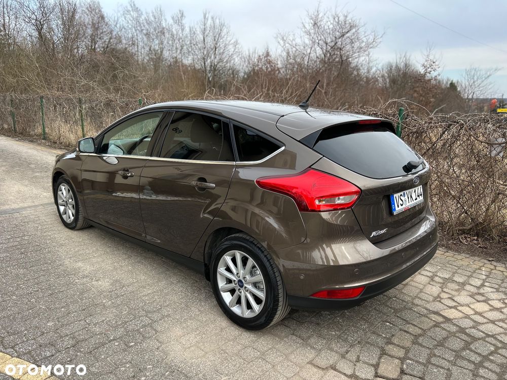 Ford Focus 1.5 EcoBlue Start-Stopp-System TITANIUM STYLE - 5