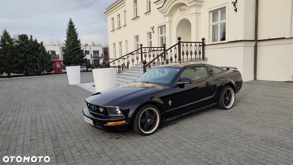 Ford Mustang 4.0 V6 - 5