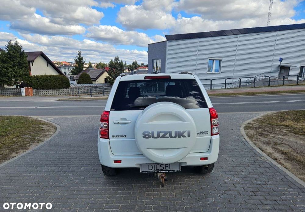 Suzuki Grand Vitara - 18
