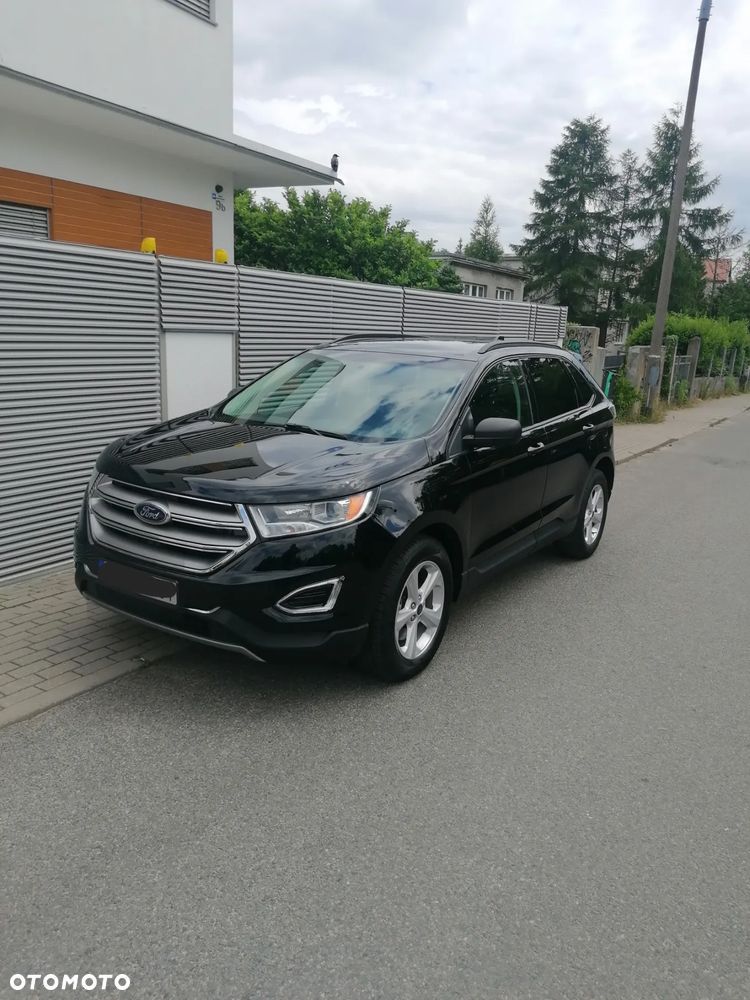 Ford Edge - 2