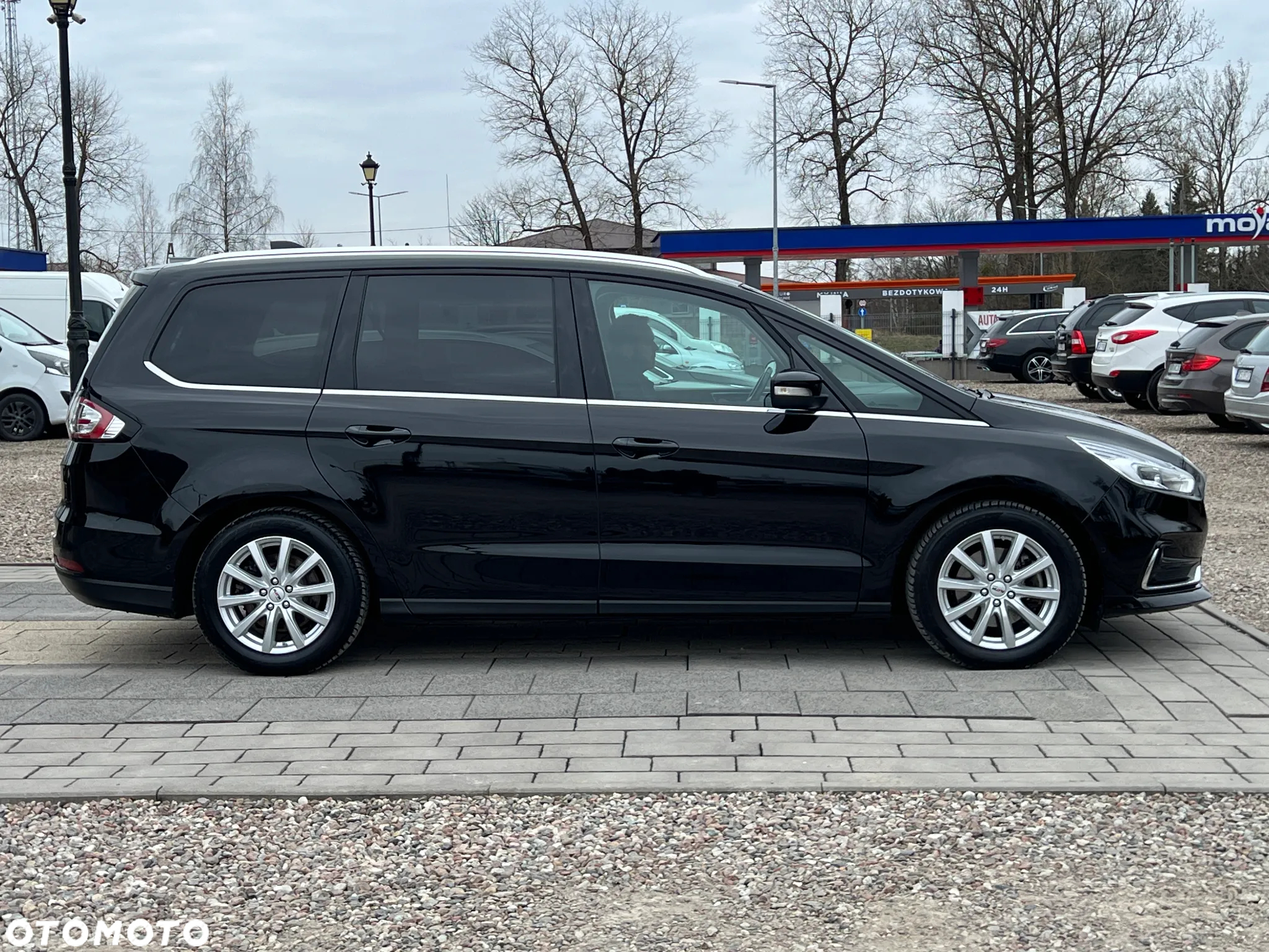 Ford Galaxy 2.0 EcoBlue S&S TITANIUM - 12