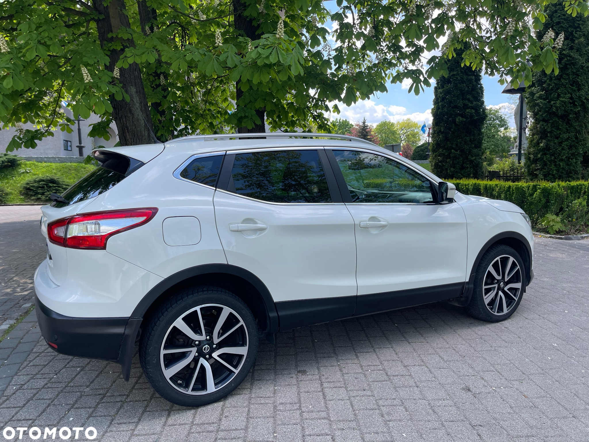 Nissan Qashqai 1.6 DCi Tekna Xtronic EU6 - 12