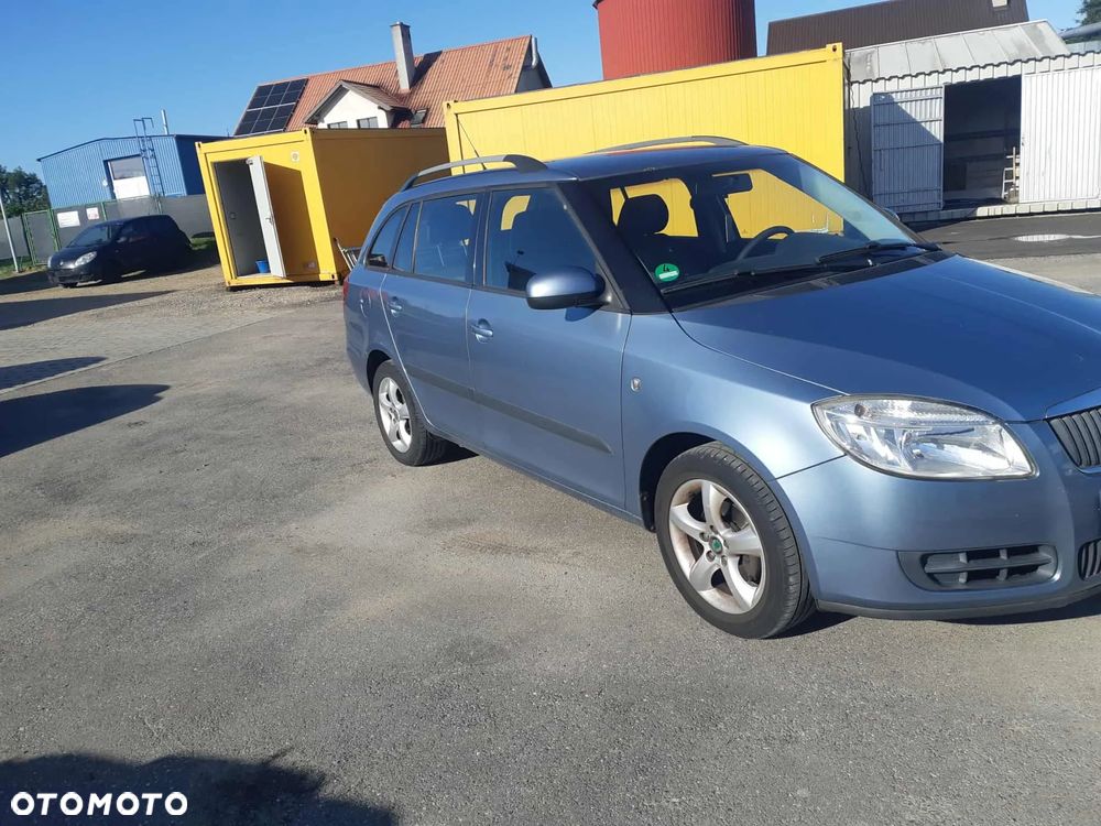 Skoda Fabia - 4
