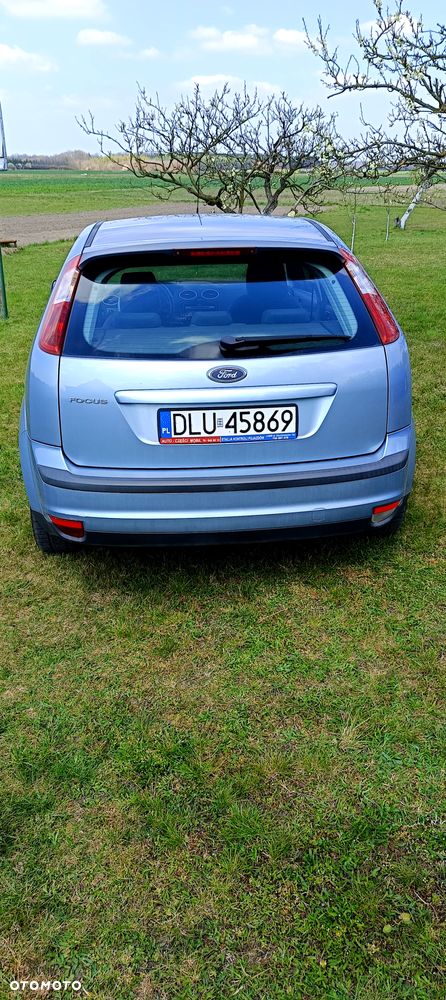 Ford Focus 1.6 Ti-VCT Ghia - 16