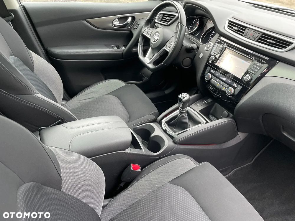 Nissan Qashqai 1.3 DIG-T Tekna+ - 16
