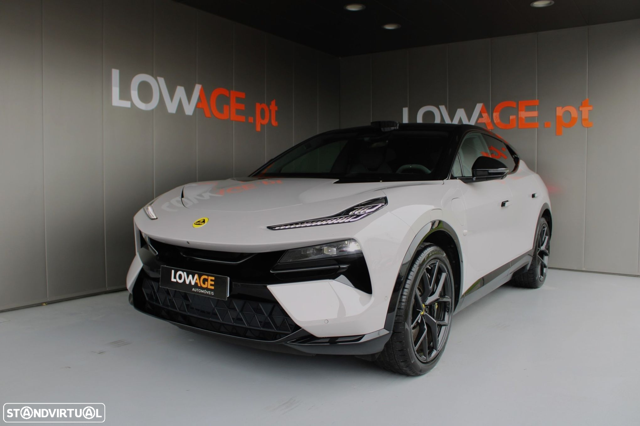 Lotus Eletre - 45