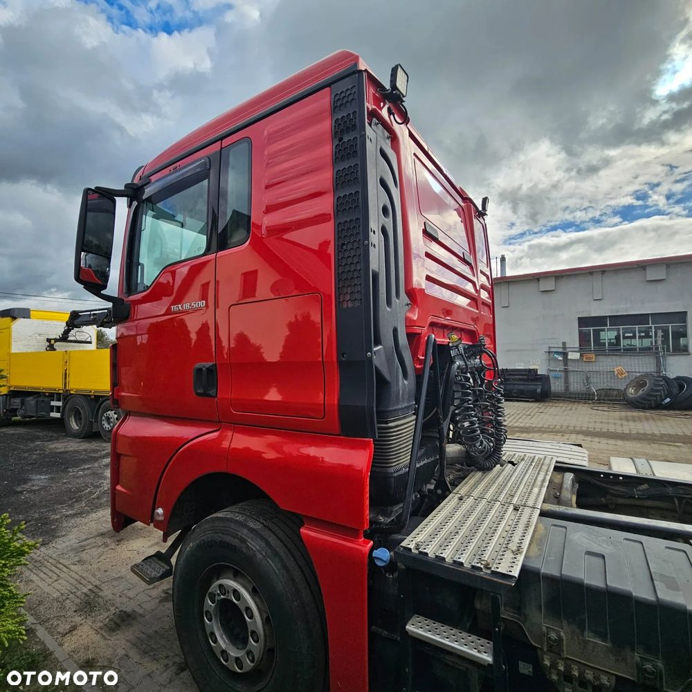 MAN TGX - 22