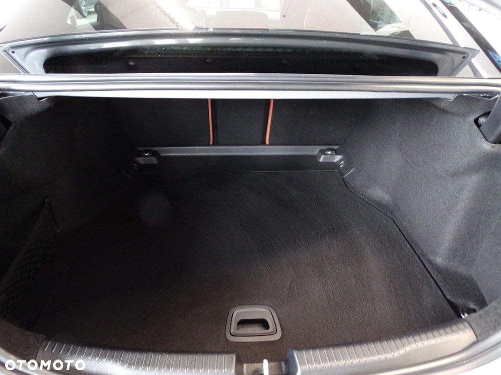 Mercedes-Benz Klasa C - 9