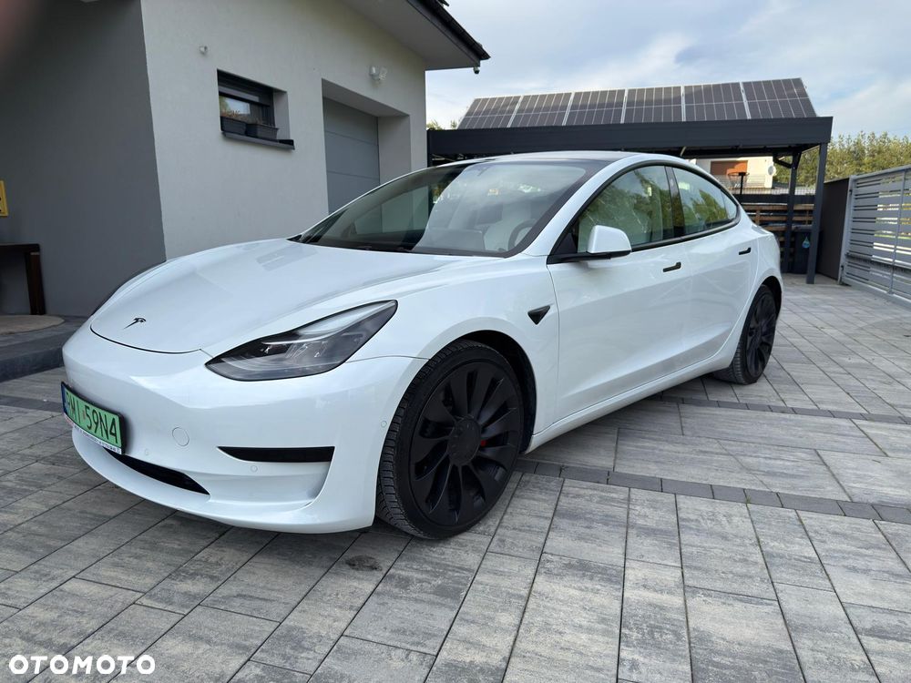 Tesla Model 3 - 22