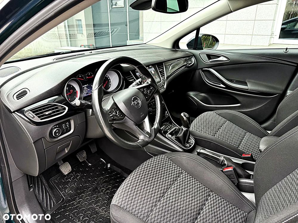 Opel Astra 1.6 D (CDTI) Start/Stop Innovation - 18