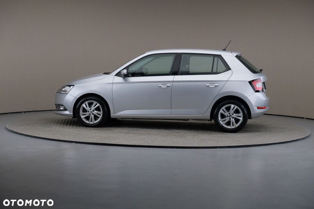 Skoda Fabia 1.0 TSI Ambition - 4