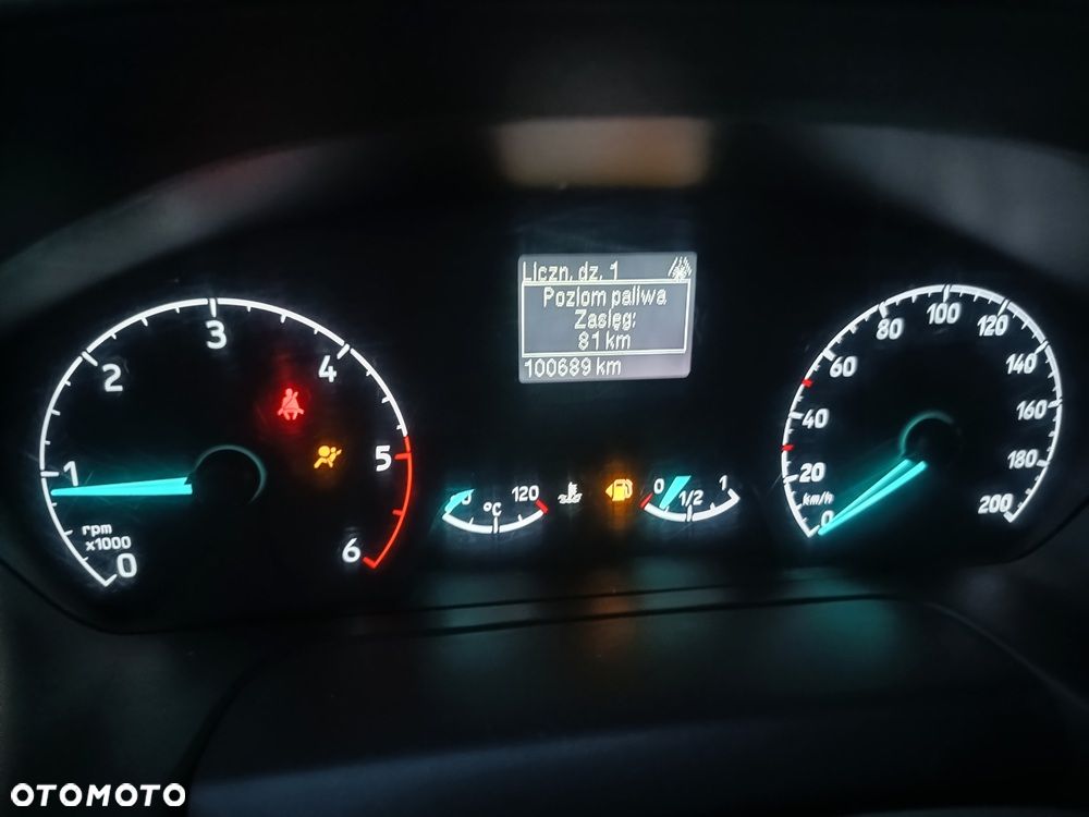 Ford Transit - 11