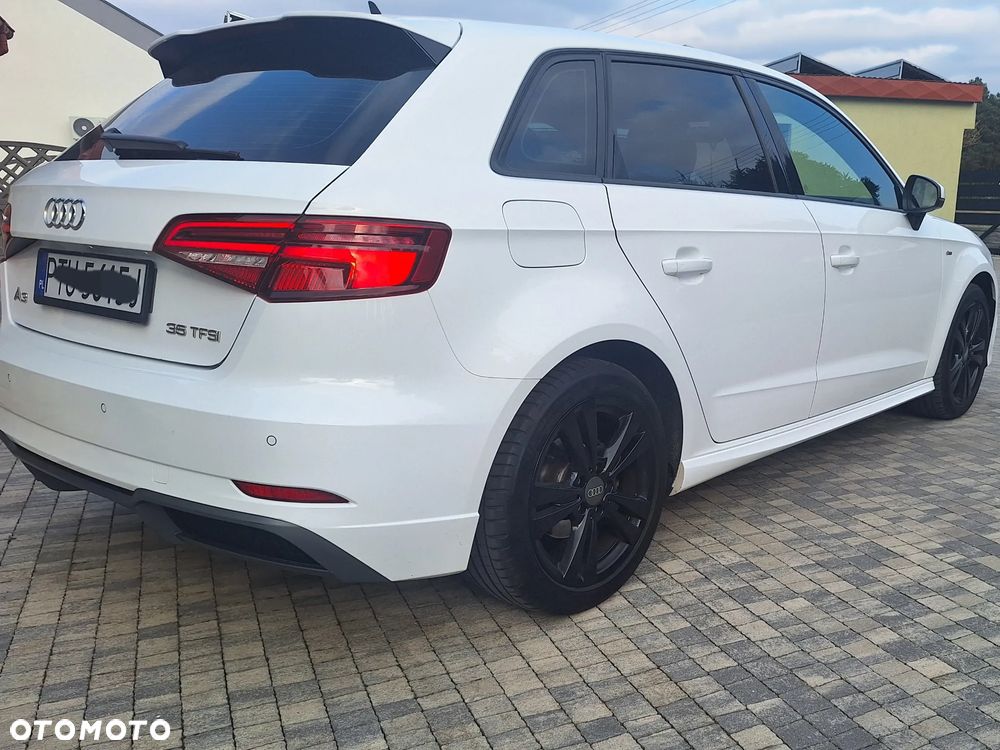 Audi A3 Sportback 35 TFSI S tronic - 2