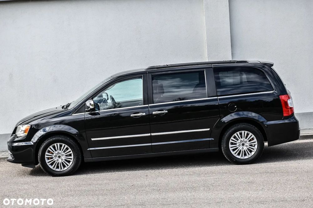 Lancia Voyager 2.8CRD Platinum - 16