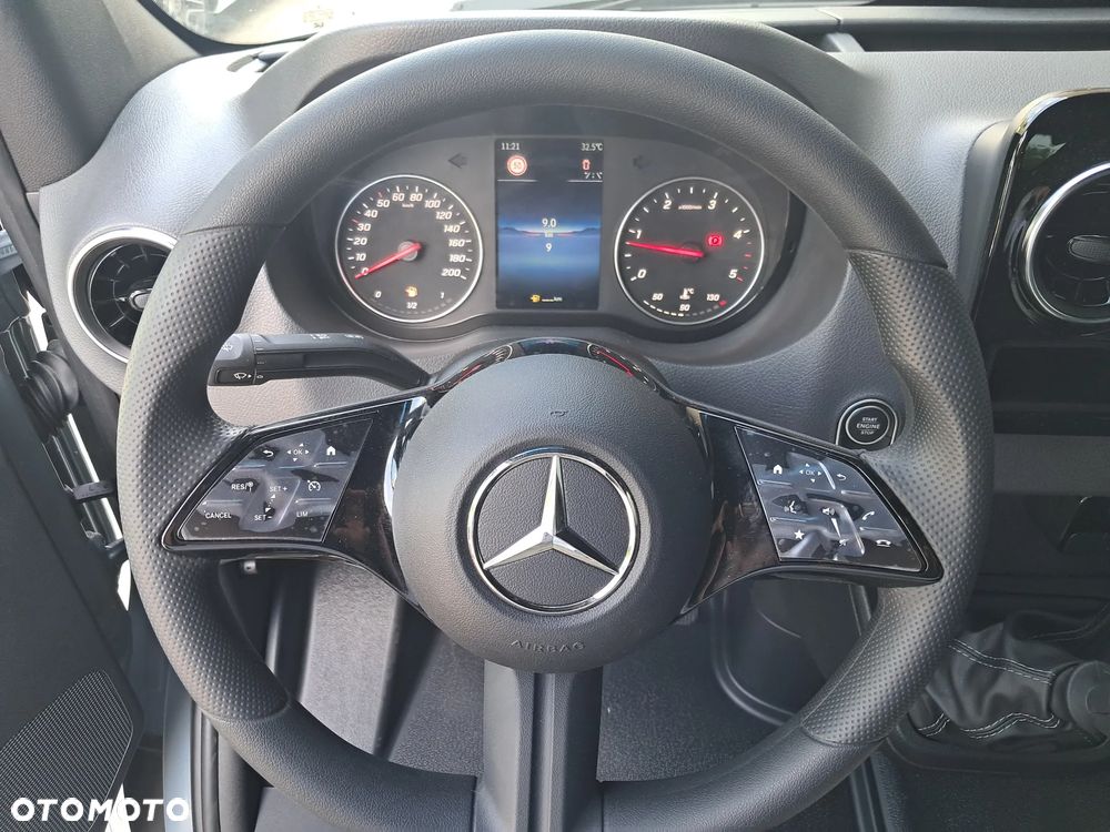 Mercedes-Benz Sprinter 315 CDI Furgon PRO długi - 22