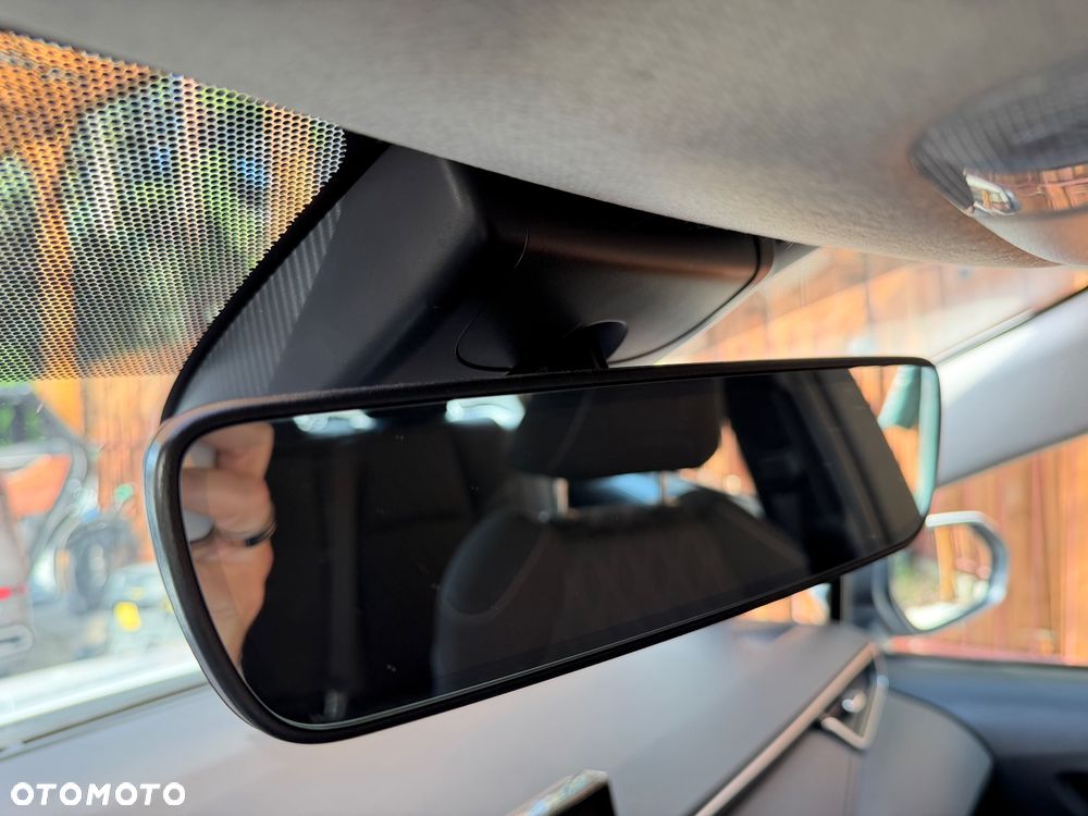 Toyota Corolla 1.8 Hybrid GPF Comfort - 28