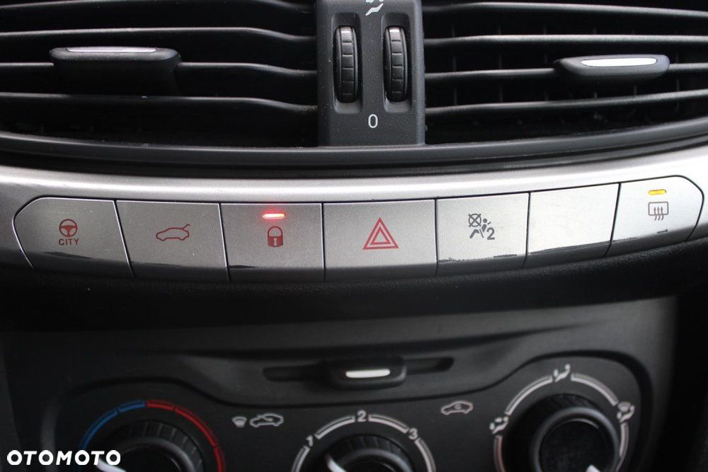Fiat Tipo - 25