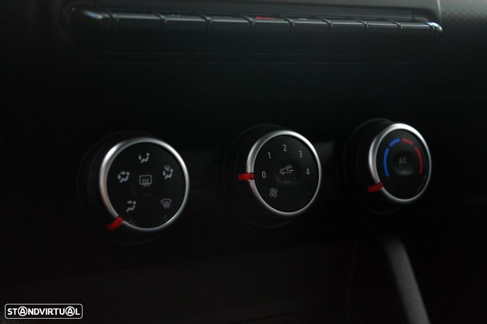 Renault Clio TCe 90 EQUILIBRE - 26