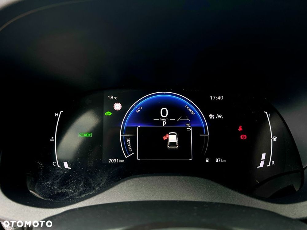 Toyota Yaris Hybrid 1.5 Style - 11