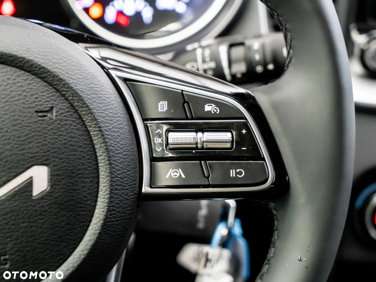 Kia XCeed 1.5 T-GDI M - 22