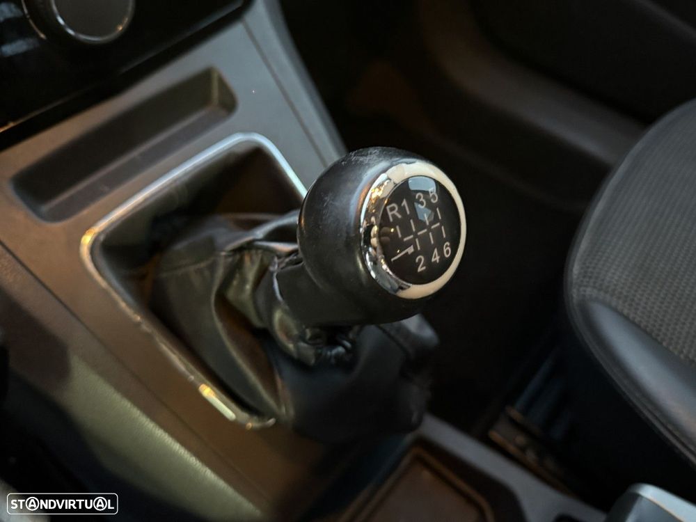 Opel Zafira 1.7 CDTI ecoFLEX — fotografia 16