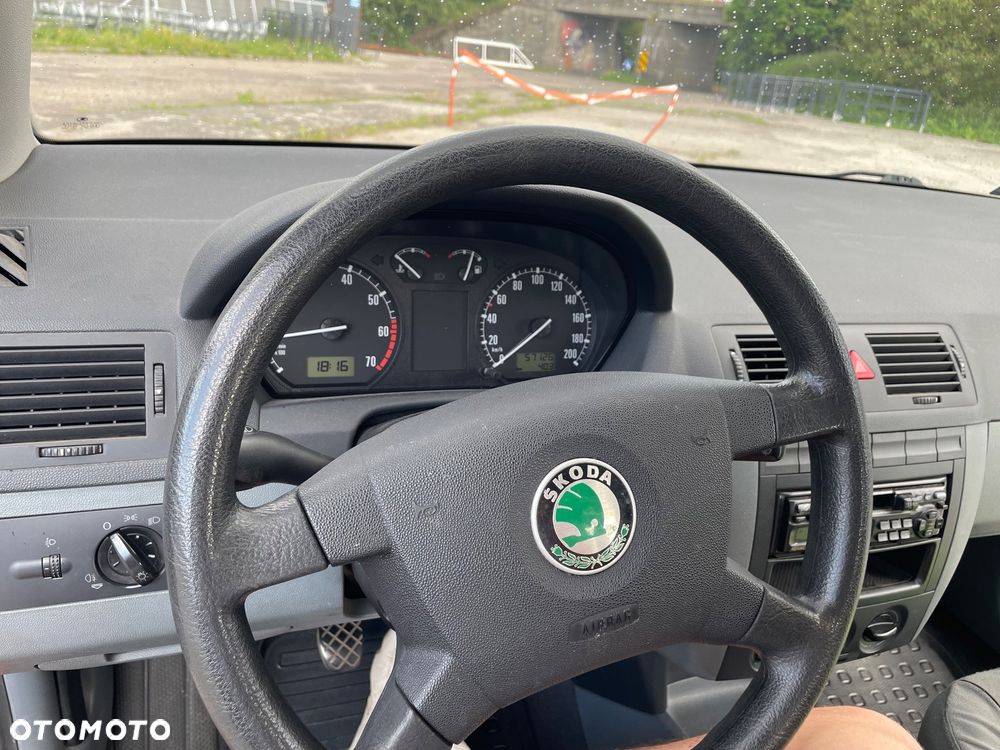 Skoda Fabia 1.4 Run - 13
