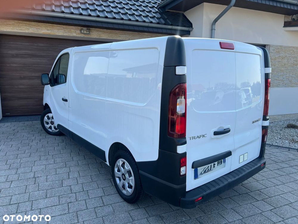Renault TRAFIC - 7
