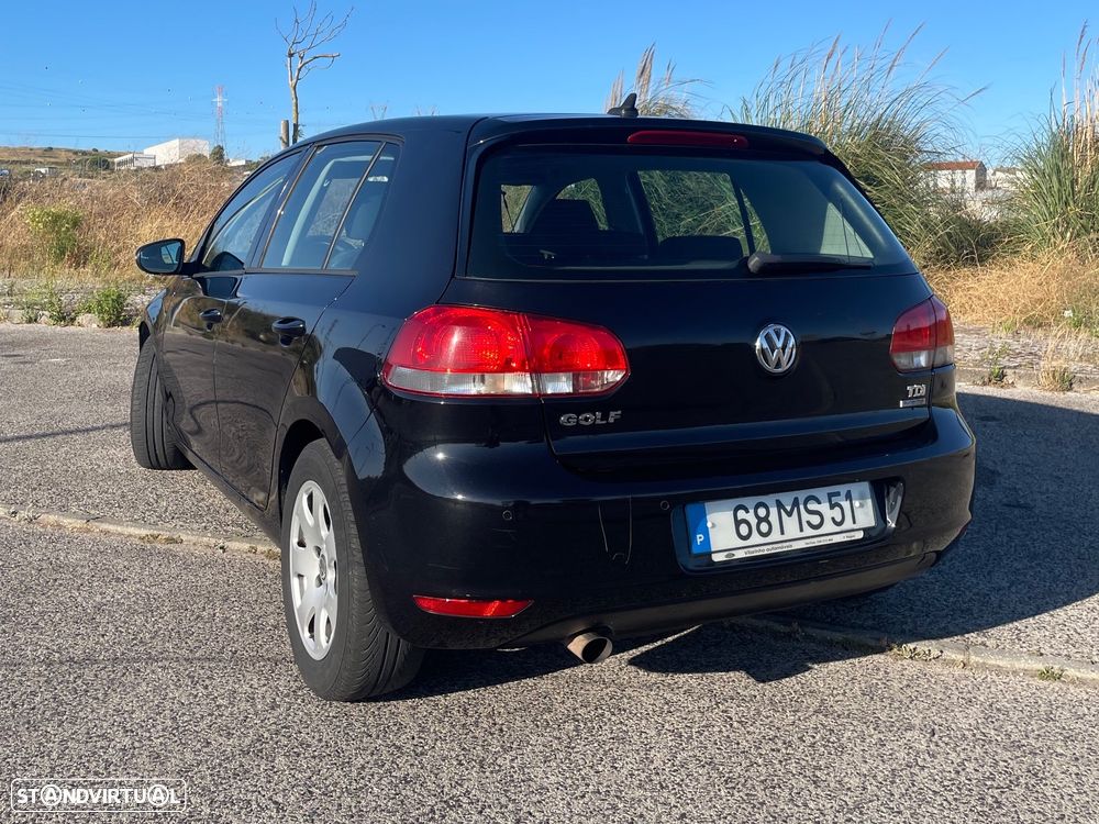 VW Golf 1.6 TDi DPF BlueMotion - 6
