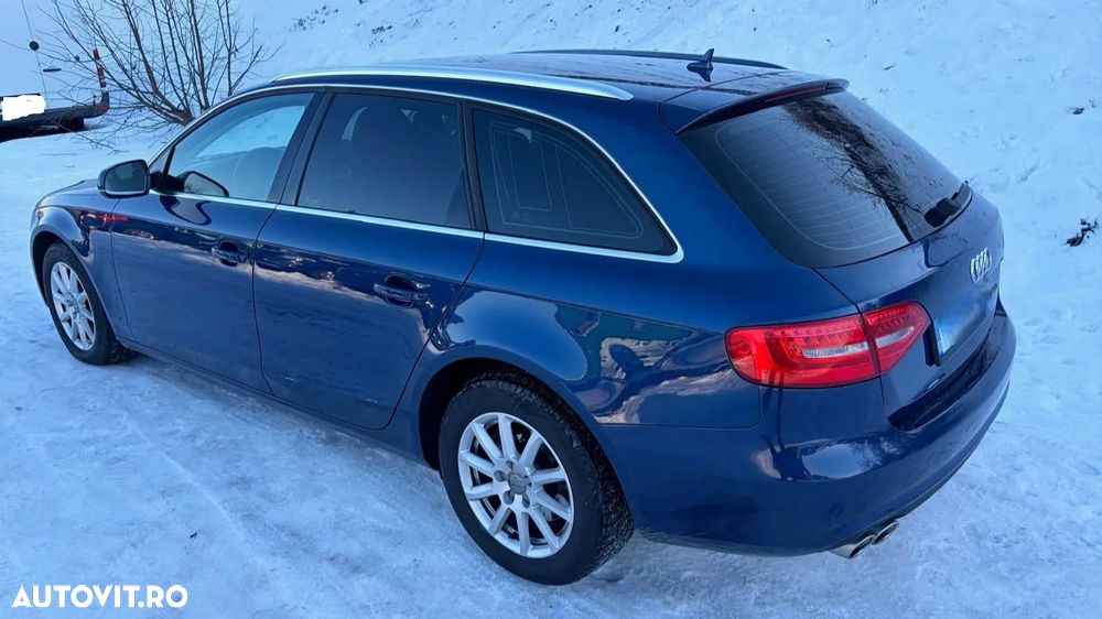 Audi A4 2.0 TDI quattro Stronic - 9