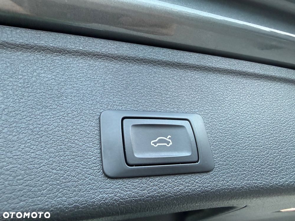 Audi A4 Avant 2.0 TDI S tronic - 21