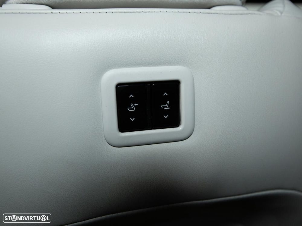 Mazda MX-30 e-SKYACTIV Excellence - 14