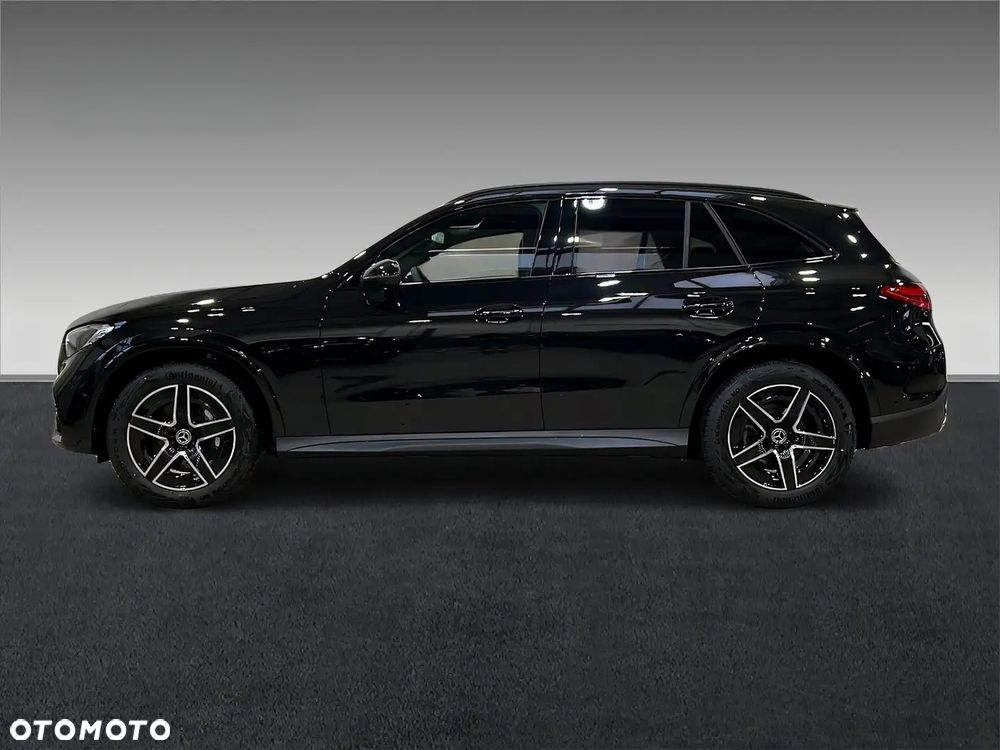 Mercedes-Benz GLC 220 d mHEV 4-Matic AMG Line - 4