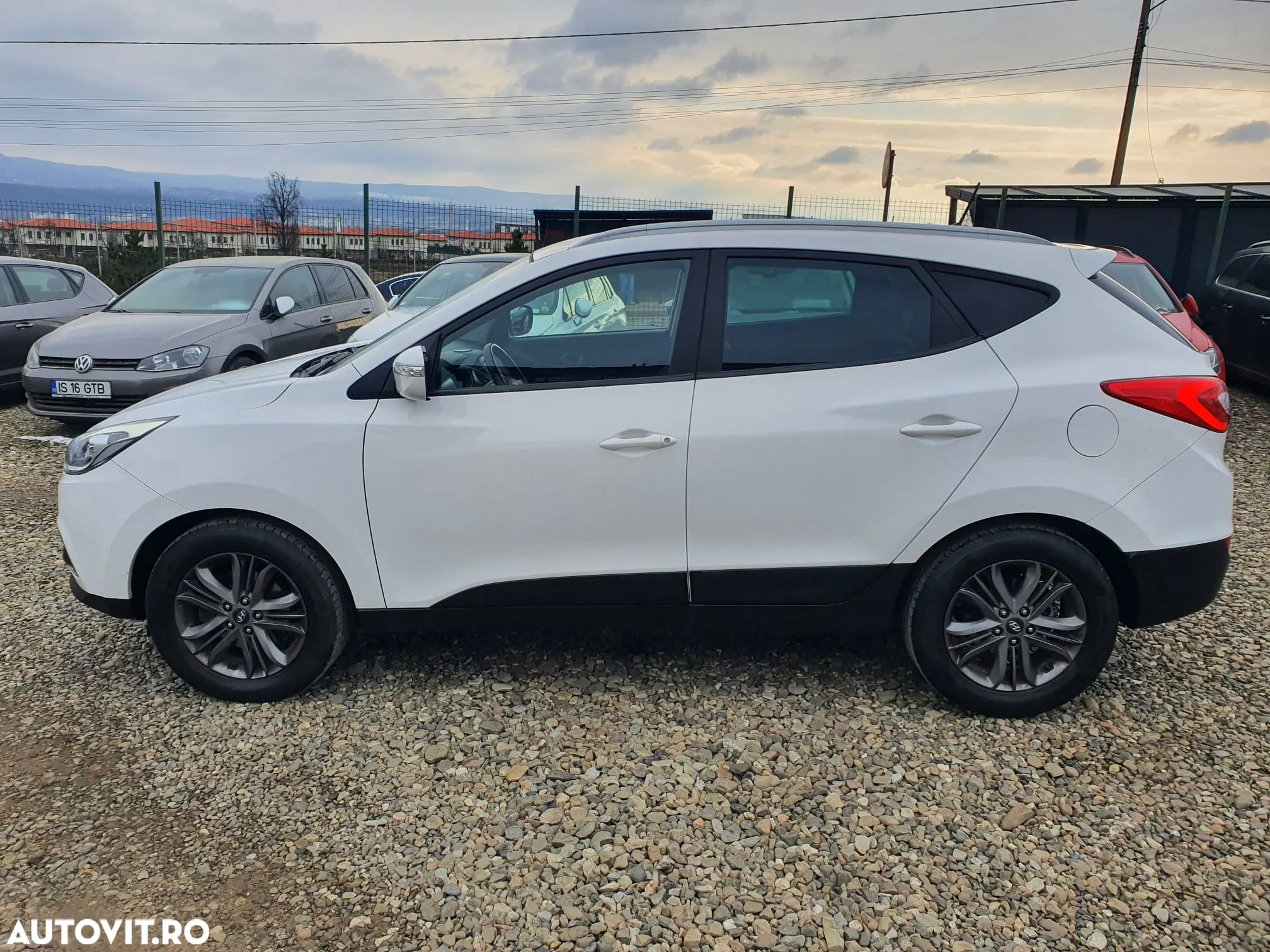 Hyundai ix35 2.0 CRDI 4WD Premium - 12