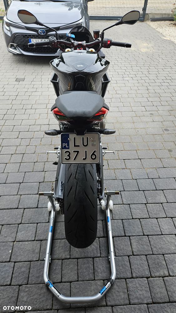 Aprilia Tuono - 6