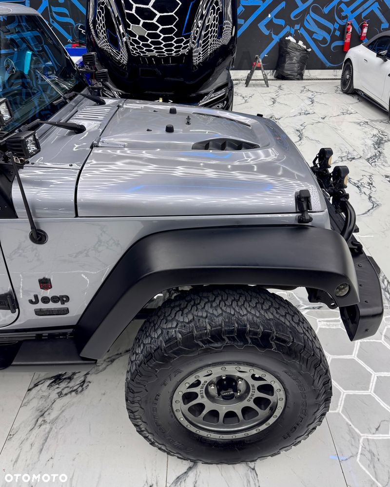 Jeep Wrangler 3.6 Night Eagle - 16