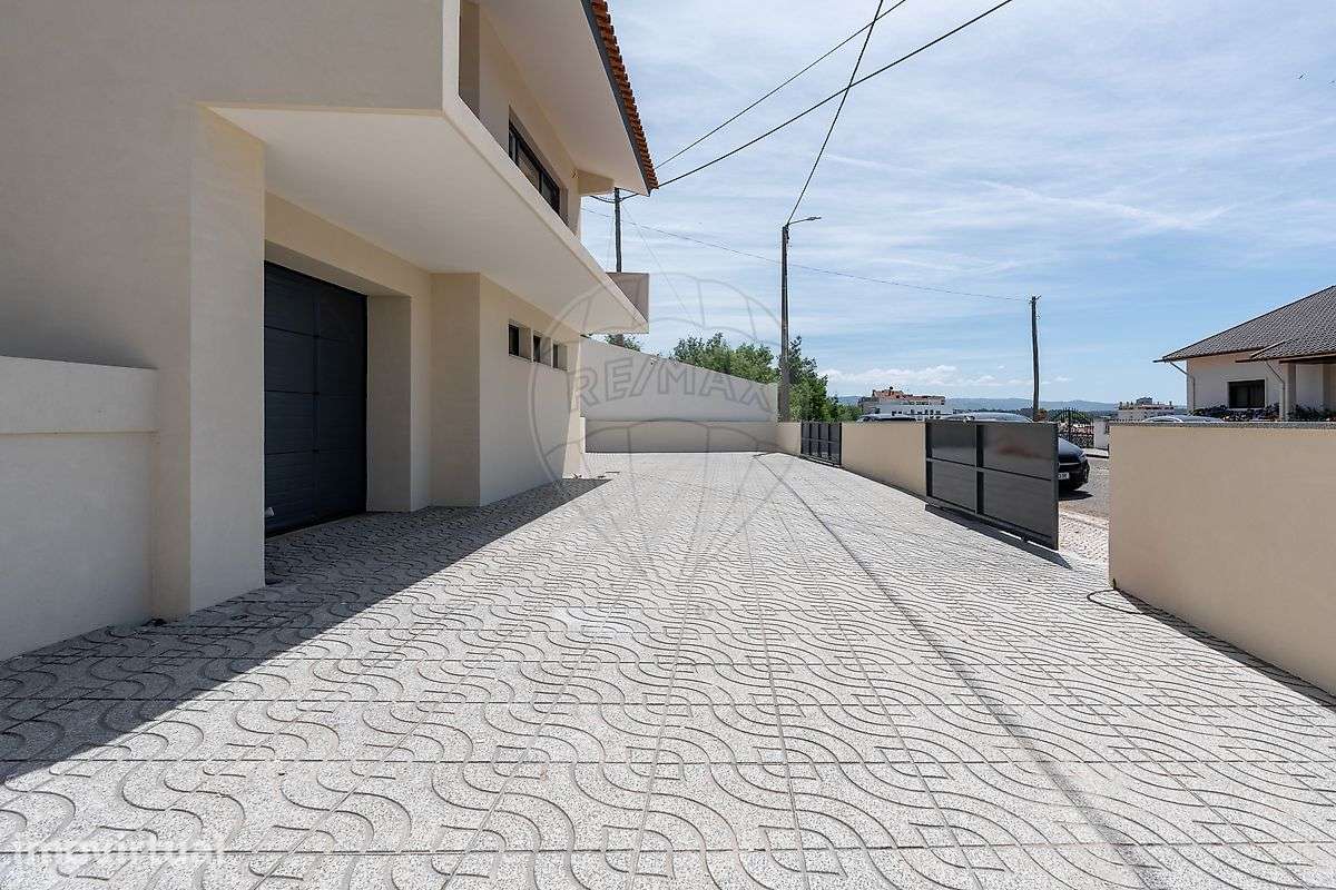 Moradia T5 para venda - Grande imagem: 4/49