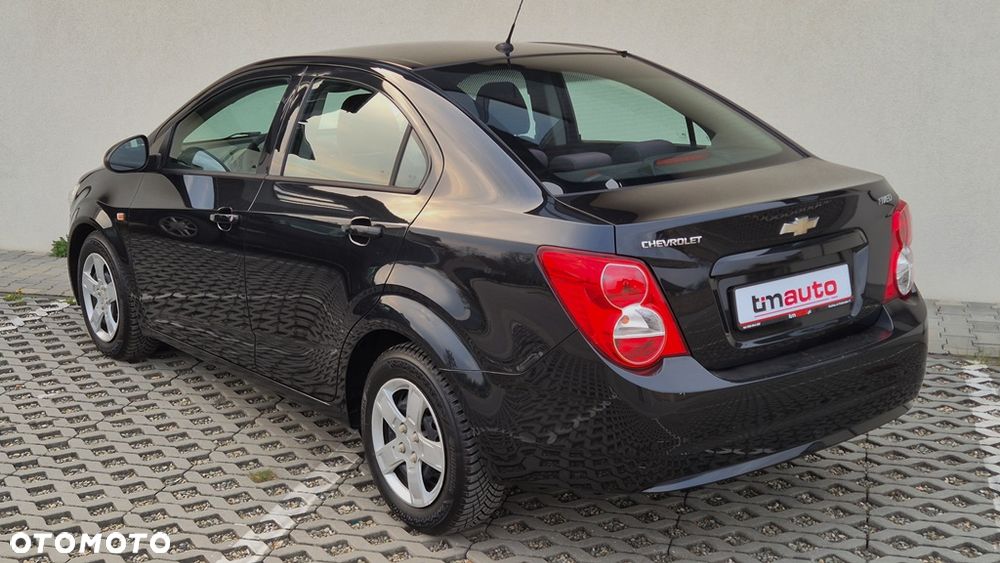 Chevrolet Aveo 1.4 16V Plus - 24