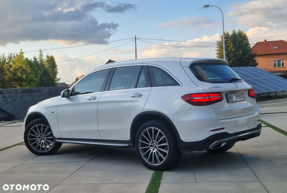 Mercedes-Benz GLC - 8
