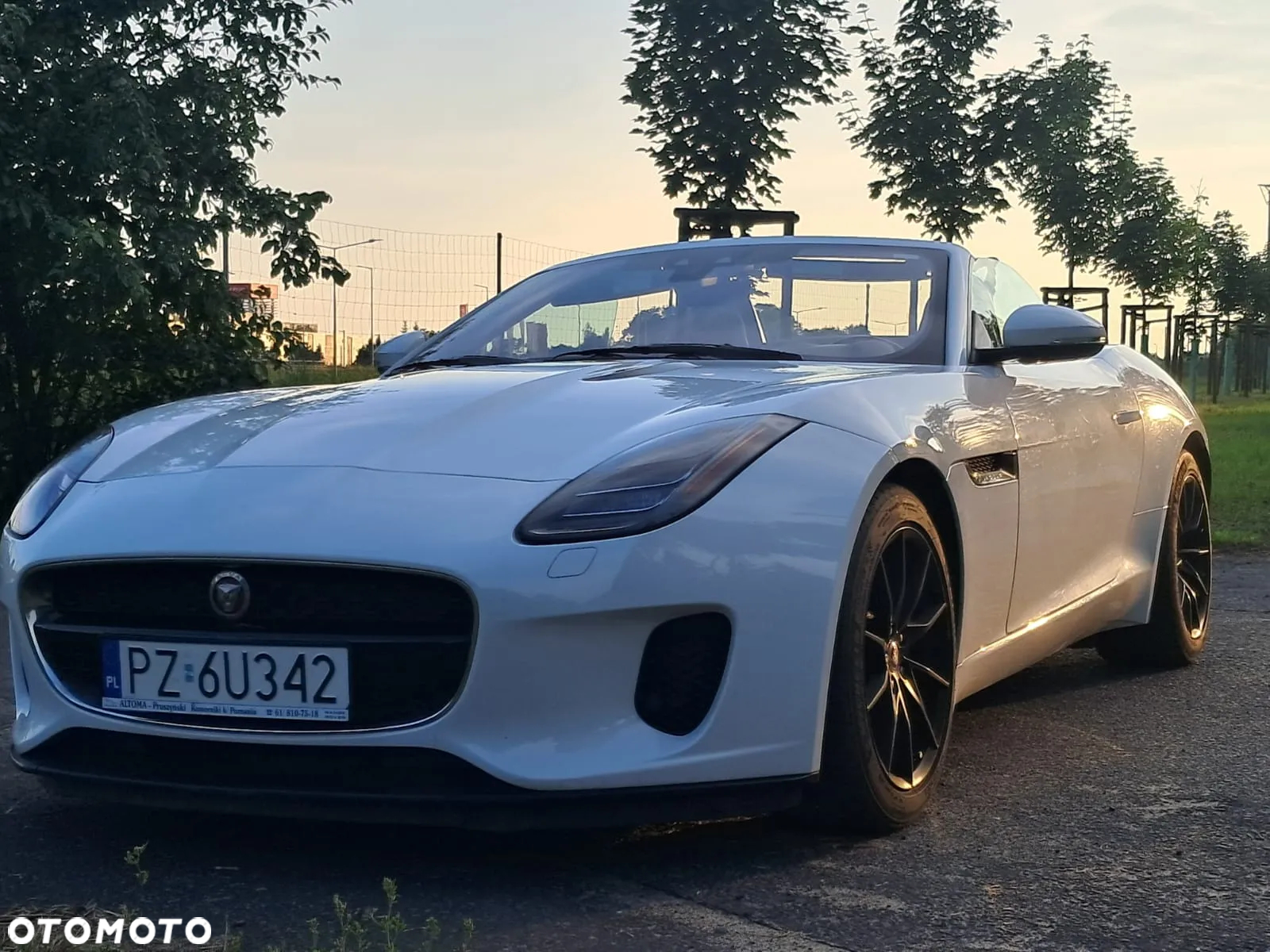 Jaguar F-Type 2.0 Turbo First Edition - 13