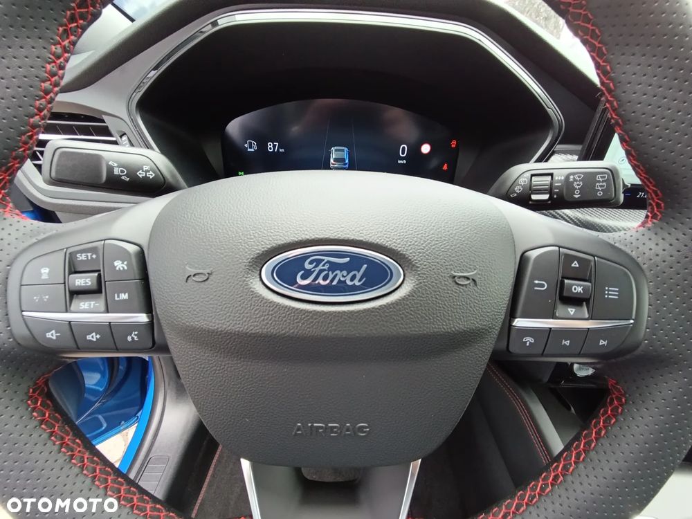 Ford Kuga 2.5 FHEV FWD ST-Line X - 22