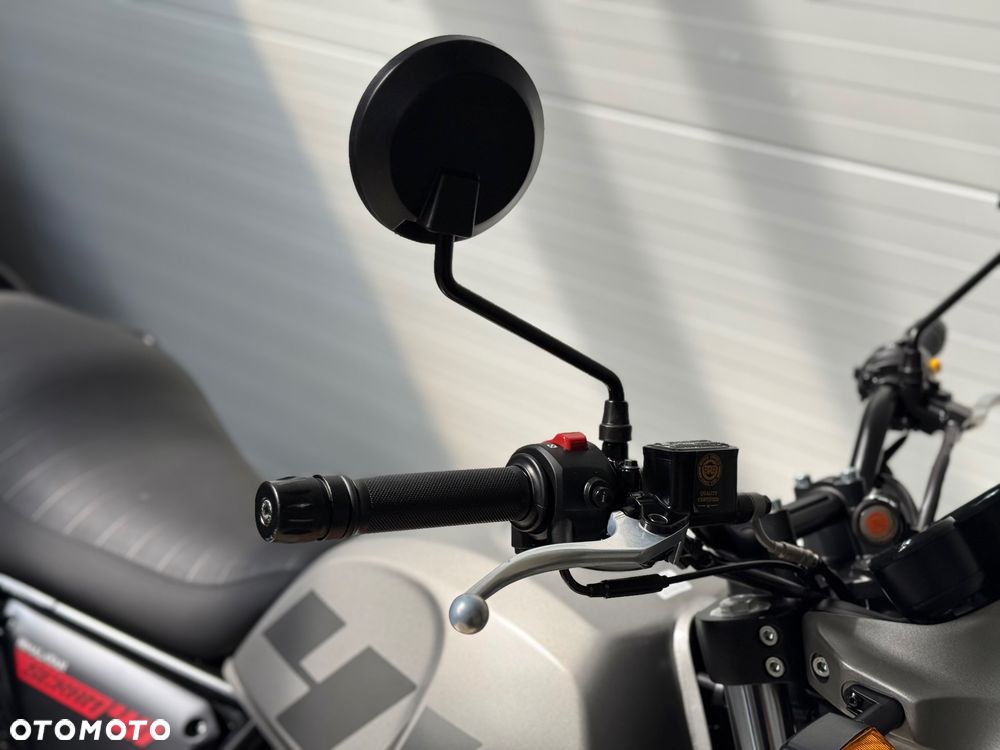Royal Enfield Scram - 12
