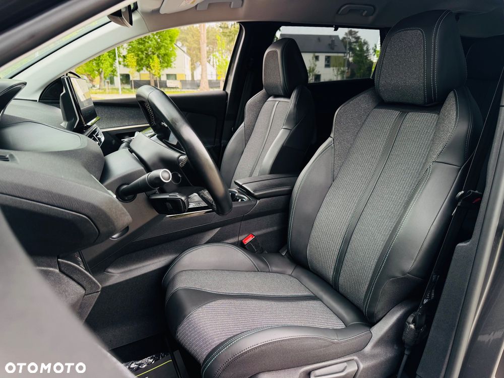 Peugeot 5008 BlueHDI 130 Allure Business-Paket - 26
