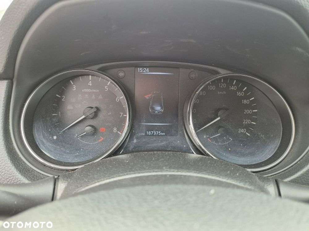 Nissan Qashqai - 22