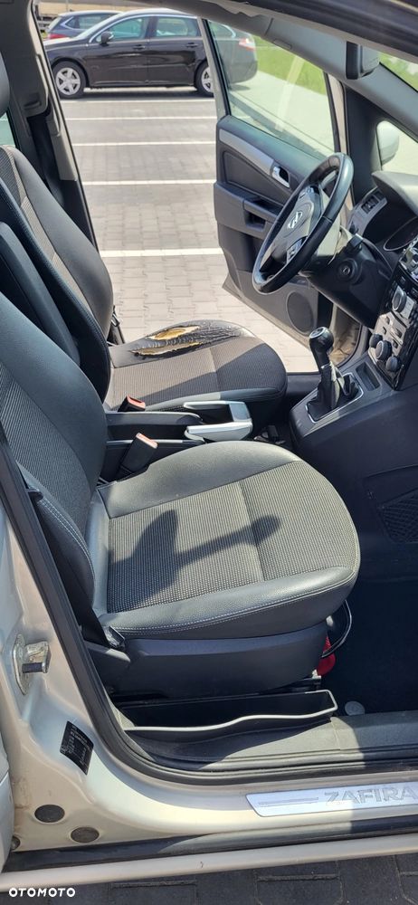Opel Zafira 1.9 CDTI Cosmo - 10