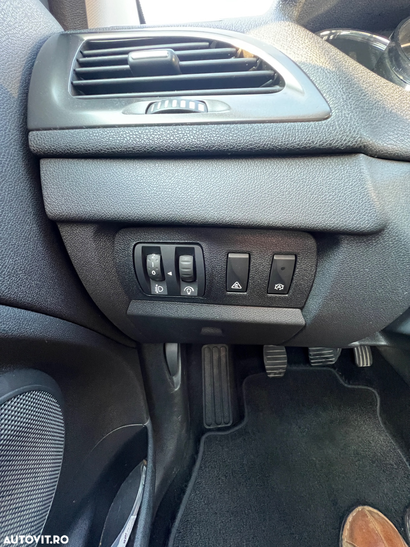 Renault Megane - 8
