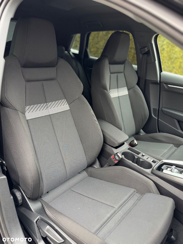 Audi A3 Sportback 35 TDI S tronic sport - 37