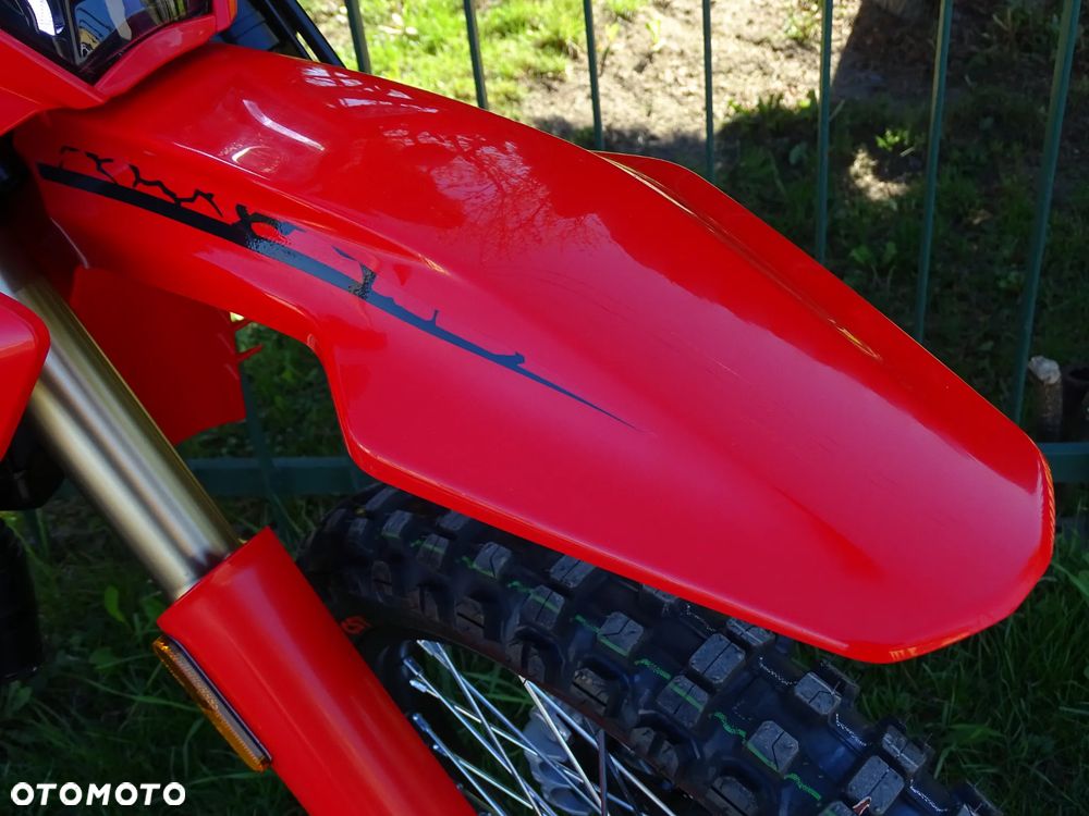 QJMOTOR COV 125X - 15